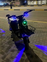 R9 • موديل 2025 • بطارية 32