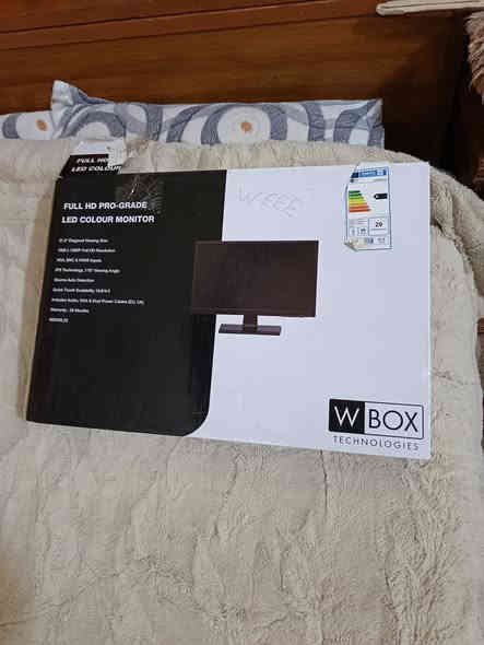 يعلن مزاد نشوان الشمري عن وصول بضاعه استعمال قليل العنوان خلف المستشفى بلدروز العام ع الرقم ***********
