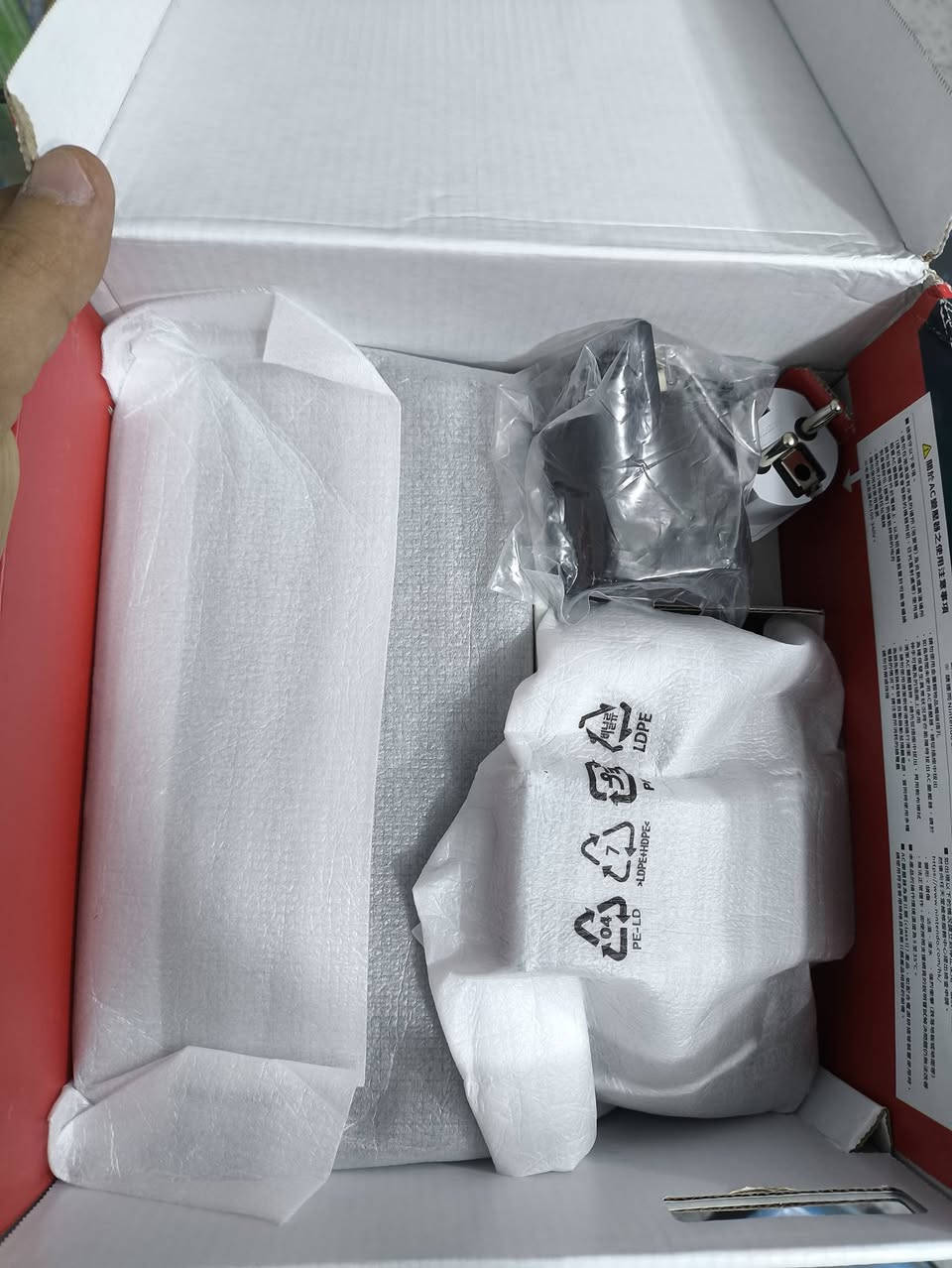 نتندو سوج 2 الجهاز فقط مفقتوح من الكارتون على كد التشغيل يعني ستخدامه على كد التشغيل جهاز جديد اخوان اكرر جديد رايده 575 ويرهم مراوس


**إذا كنت صاحب هذا الإعلان وتريد حذفه لأي سبب، رجاءا أرسل رسالة إلى الدعم الفني**