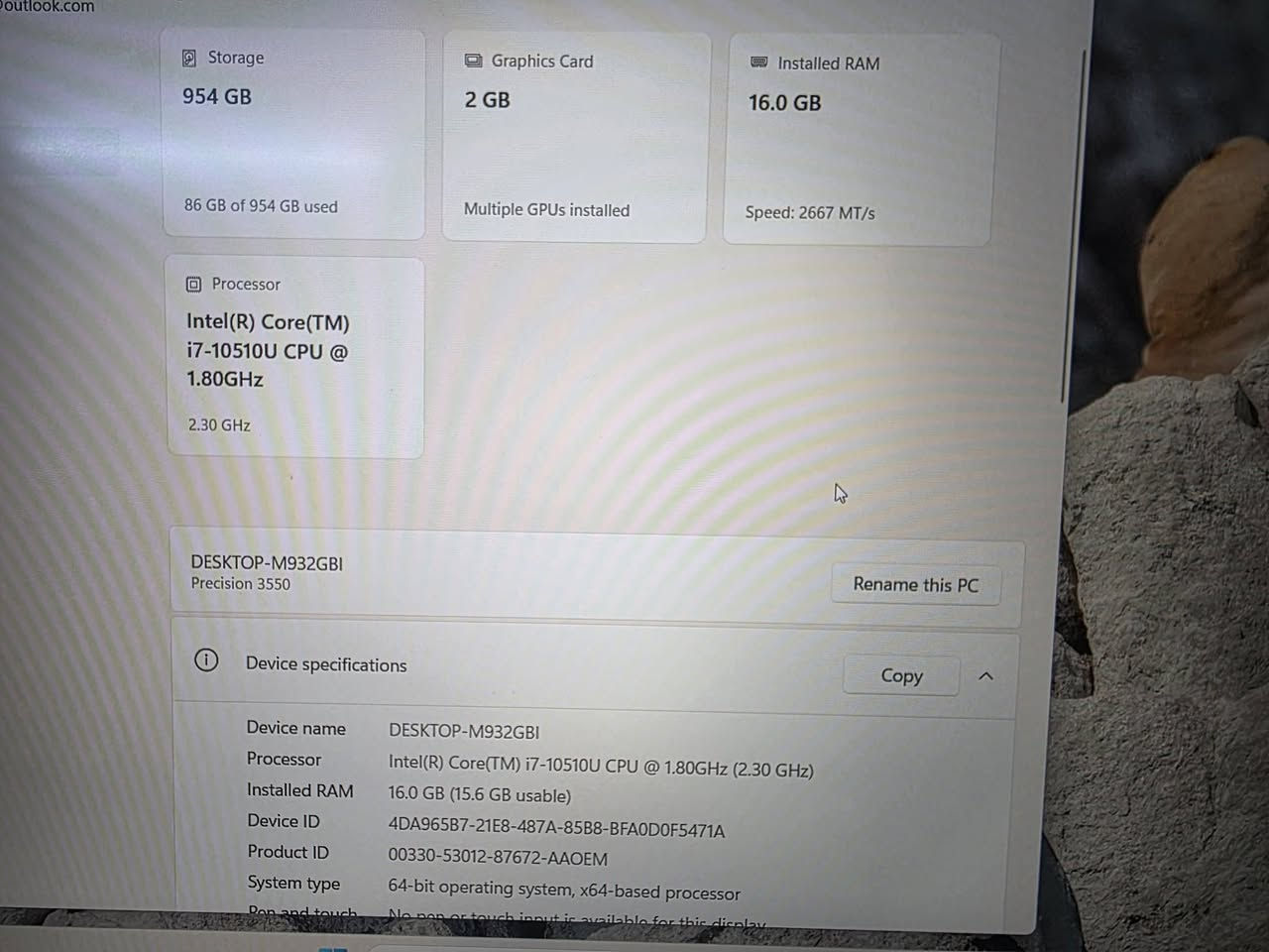 سلام عليكم ورحمة الله 
حاسبة DELL 3550 مستخدم شي قليل 
ما مفتوحة على ايدي 
مواصفاتهة 
1 /جيل العاشر / معالج كور اي 7 
2 /رام 16 كيكا بايت 
3 / الهارد 1 تيرا يعني الف كيكة 
4 / VGA 2GB NVD P520 
5 / شاشة ليد 15.6 
6 / ماوس هدية 
7/ شاحنة 
8 / كشن تحكم للماوس 
حاسبة ممتازة مواصفات حلوة 
سعر 350 قفل مكاني بغداد الشعب 
وعندي توصيل 5 الف وين ما جنت وهاذا رقمي ***********
