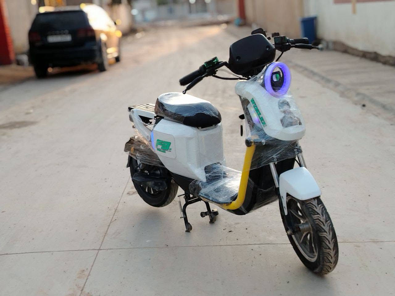 للبيع...
ماطور شحن شركة (ويليF3) مواصفات 
رجوع بك
خمس بطاريات دبل ختم شركة البطاريات 
ملف 1200واط 
سرعتة 75حقيقي
شرط كلشي مابي 
ويا بصمة وسويج و الشاحنة
السعر 625الف وبية مجال


**إذا كنت صاحب هذا الإعلان وتريد حذفه لأي سبب، رجاءا أرسل رسالة إلى الدعم الفني**
