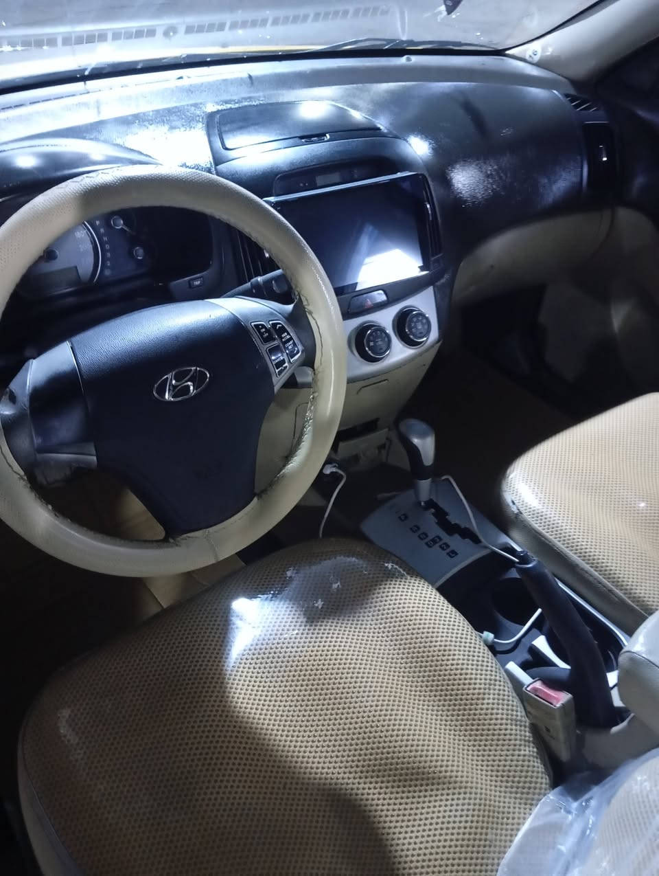 النترا مقدس موديل ٢٠٠٨ السعر ٨٨ وبيه مجال وارد امريكي بيه خشم البنيد والجاملغ الامامي محرك ٢٠٠٠ المرغوب وكير مكفول حداديه مكفوله تخم تاير جديد تبريد تدفئه كوله شغاله كهربائيات كوله مكفوله دوشمه وكاعيه جديده صبغه جديده رقم الماني مشروع وطني مكاني بغداد شارع فلسطين للاتصال اخوكم ابو رضا ***********
