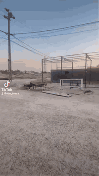 تكيه خدميه او تكية مجالس لبيع التفاصيل
ارتفاع 4 متر
العرض 5
نزال 15
حديد ثقيل نضام جسور عمل كلش راقي
السعر جدا مناسب
عيني بل سعر وبخدمتك
بدون جادر فقط هيكل حديد 
التواصل واتساب
***********
