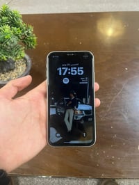 آيفون XR • ٦٤ غيغا • حي الواسطي
