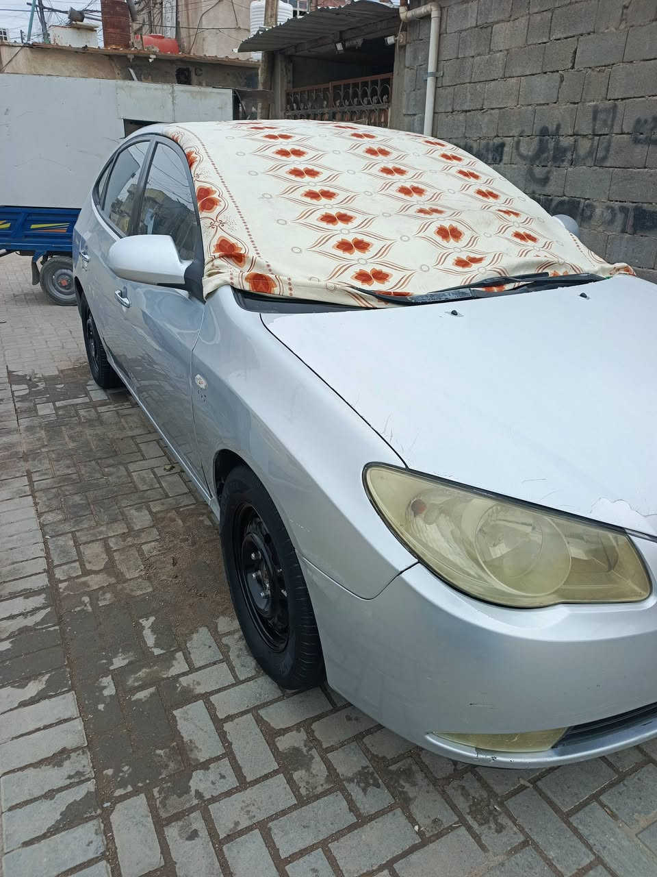 أفانتي موديل 2009 مكينه جيده تبريد شغال الكير ضايج بي صفنه وارد كوري مامكفول من الصبغ السعر 90 ورقه أتصال فقط واتساب***********
