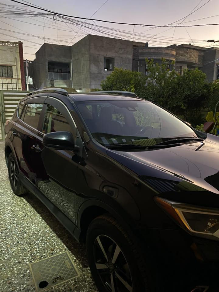 السلام عليكم راف فور للبيع مديل ٢٠١٧رارد أريكي حادثه باب خلفي امبدل والباقي كفاله عامه محرك ٢٥٠٠. السياره حيل نضيفه رقم أربيل باسمي مكانه بغداد الدوره السعر ١٧٠وبيه مجال للطيبين الرقم ***********
