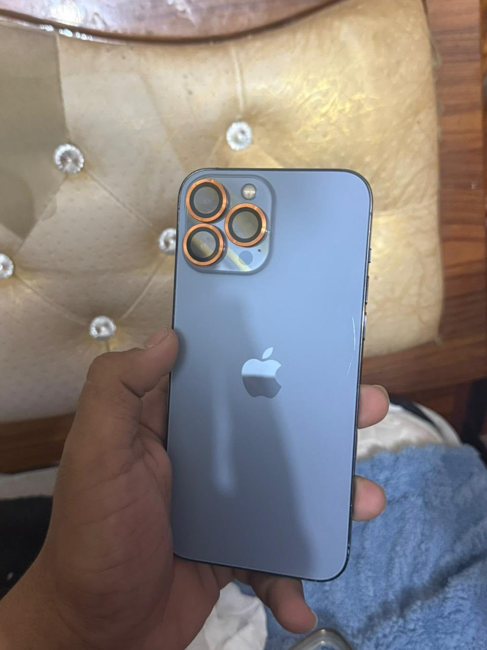 آيفون 13 برو ماكس للبيع
ذاكره 256
البطارية 76 بلادي 
جهاز  بس شخط بل ضهر ما مبين 
باقي التفاصيل موضح بل صور 
السعر 550 قفل 
كربلاء الانتفاضه الثالثه قرب الدره 
رقمي ***********
