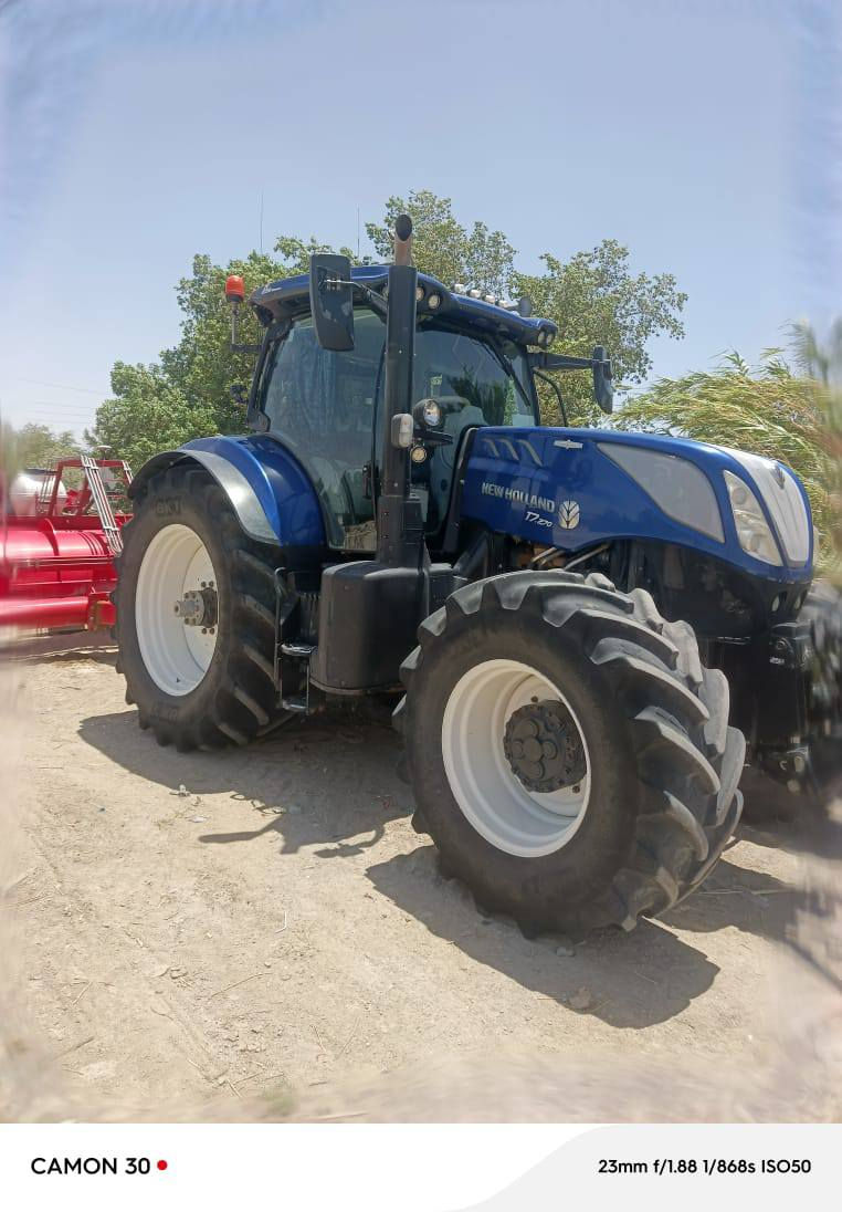 سلام عليكم مكينه نيهولند 270 موديل 2018 فول مواصفات الشراي يتصل ع رقم   ***********
                                              ***********
