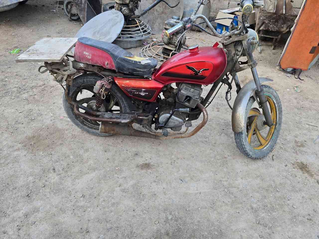 السلام، عليكم. دراجة للبيع، أدوات. السعر.175 العنوان الهوير. الخاص.
*********** الرقم.
