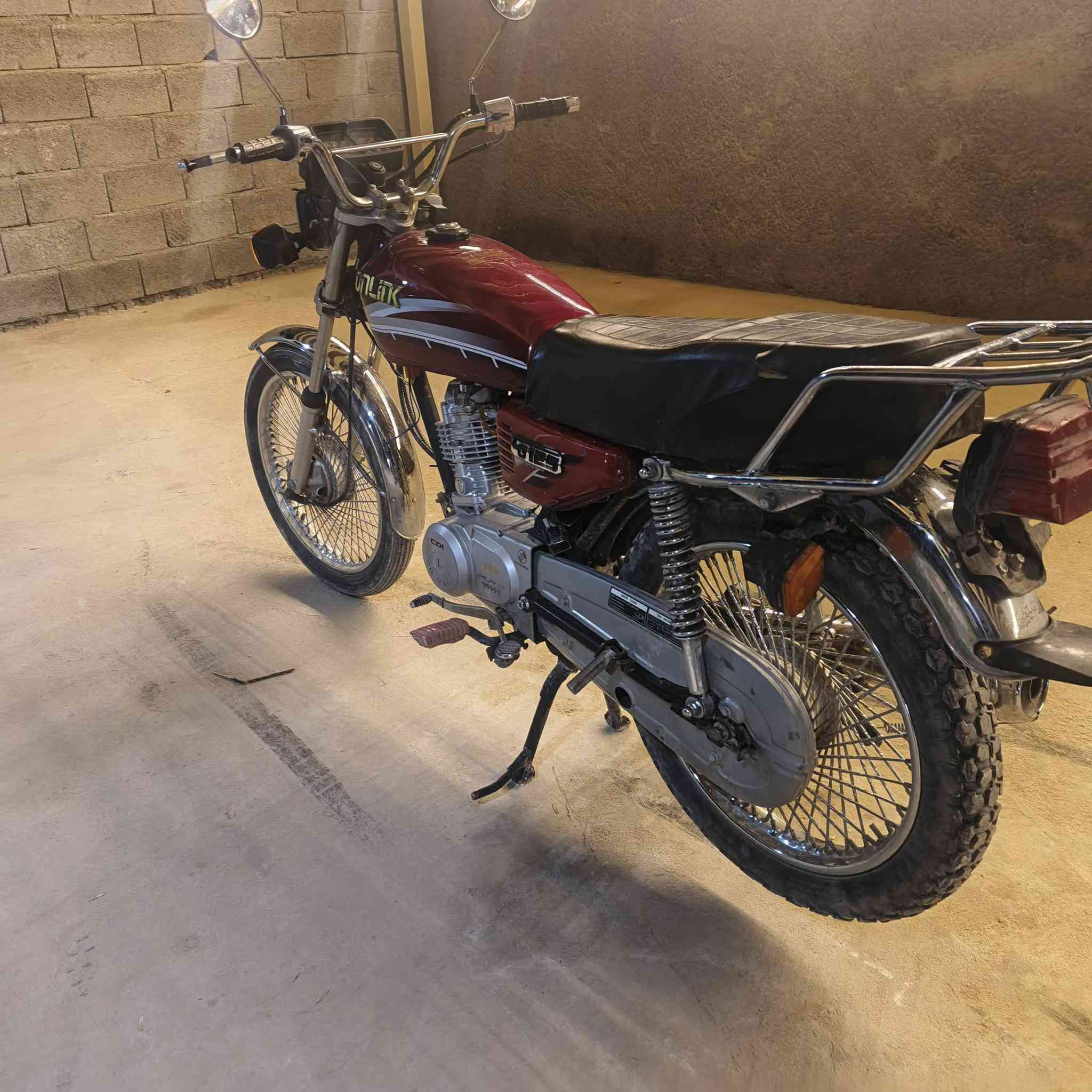 السلام عليكم شباب ماطور بارت عيتاني موديل 18 للبيع فقط للتواصل ***********
