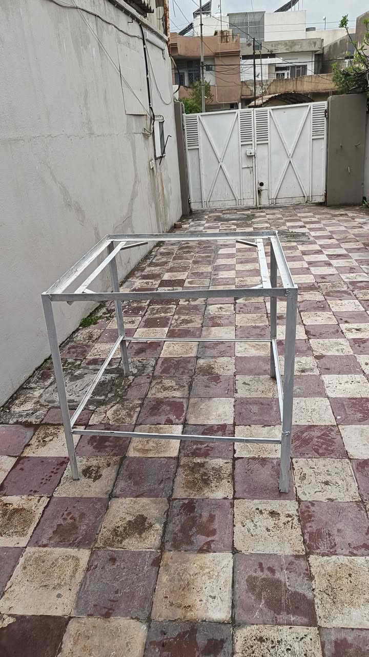 قاعدة مبردة للبيع
نضافة فول ومضبوغة وكاملة 
للاستفسار مراسلة خاص او اتصال على رقم
اسيا***********
كورك***********
