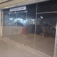 كربلاء • باب زجاج مزدوج • ٢٫٥م×٥م