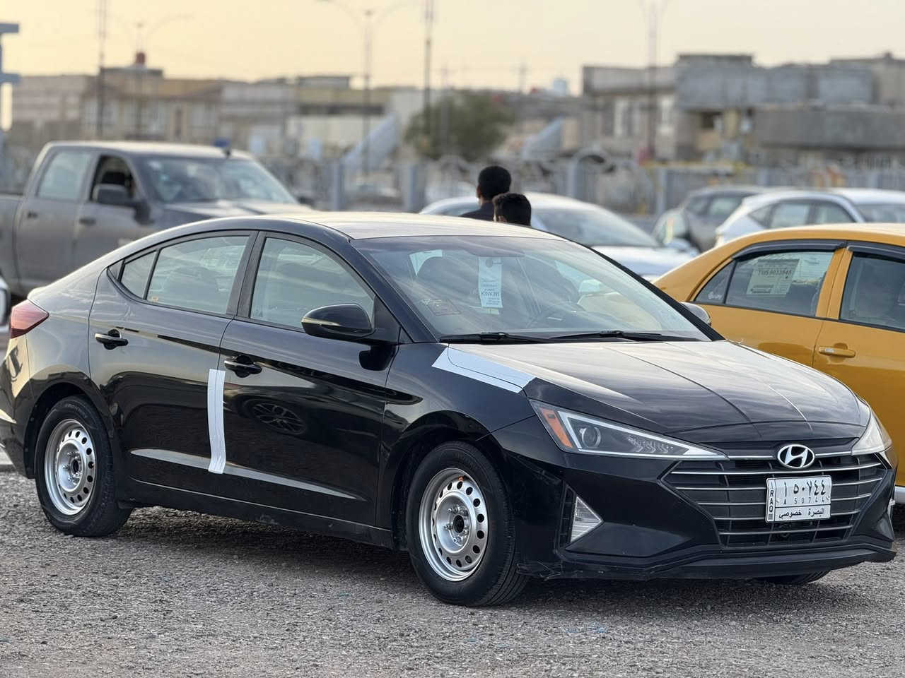 السلام عليكم النترا 2019 وارد امريكي كفاله عامه عدى قبق الجنطة صبغ رقم بصرة حرة تحويل ثاني يوم 
محرك 2000 دوش
كير AT المرغوب
نصبتها تخبل السياره ومتعوب عليها وعلى ايد شخص واحد هو مدخلها للعراق على ايده وباسمه
السعر 120 وبيها مجال بسيط للشراي 
مكاني بصرة 
للاستفسار ***********
