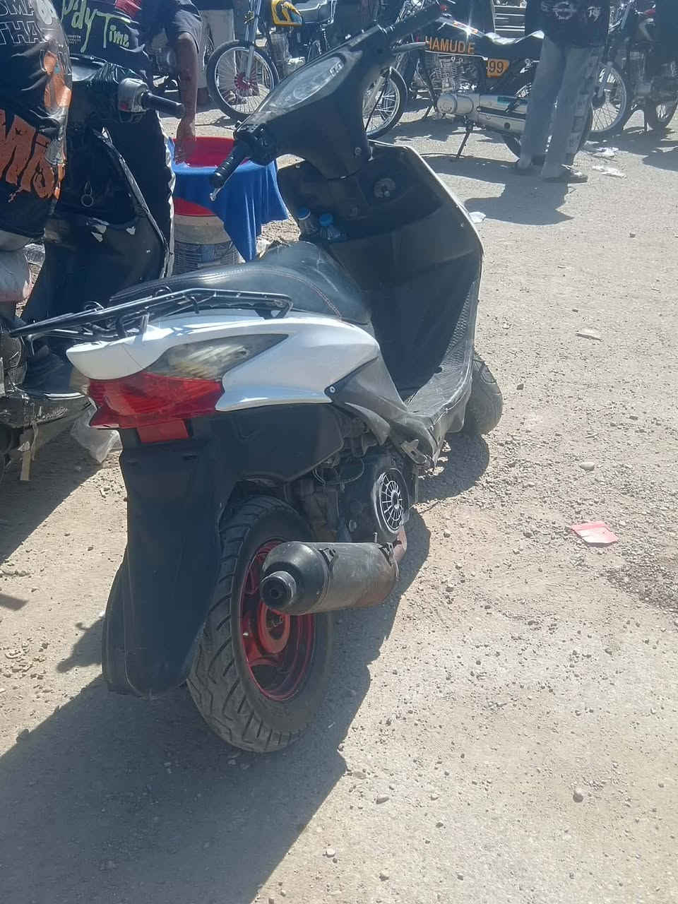 السلام عليكم دراجات هدرسات للبيع  رقم تلفون ‏السعر تصال ‪***********‬‏
المكان كوت
