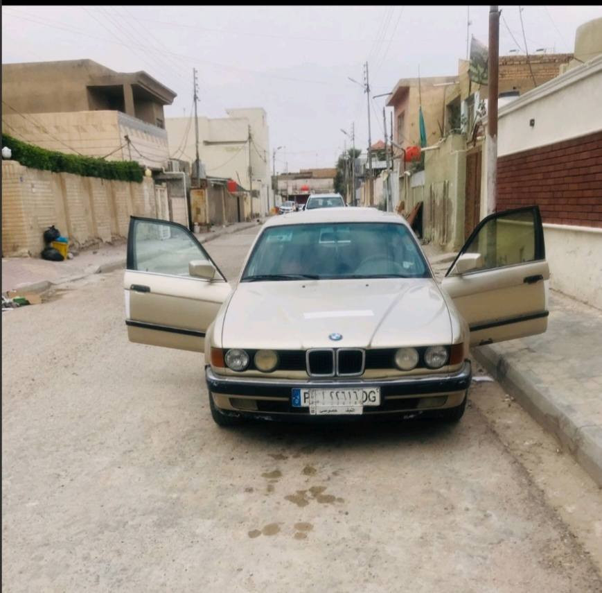 السلام علیکم بيم ٧٣٠ بيه بخار بسيط بدون تنقيص لاستيك ولف حسب قول الفيتريه لو تبقه ٤ اشهر مابدل دهن ماتنقص رقم نجف بسمي تحويل ثاني يوم صور السياره كدامك شوفه تعجبك بالعافيه ماتعجبك اعبر المنشور مكان السياره في الديوانية الحمزه الشرقي
السعر ٣٠ مناسبه كلش مستعجل عليه لئن محتاج كشره حلو لاخياس لاجراد
رقم الموبايل ***********
***********بيهن واتساب
