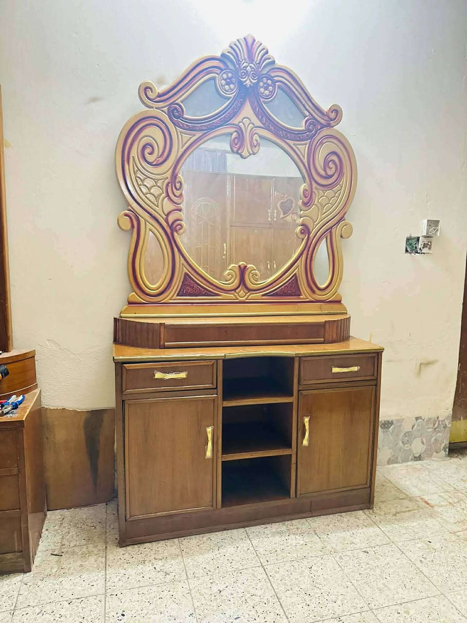 السلام عليكم..اشتري& وابيع..&مراوس....
غرفه 5 ابواب محلق صاج..عراقي مستخدم[نظيف]...السعر ب550..بي مجال بسيط..اتصال/..***********..
يوجد توصيل.
