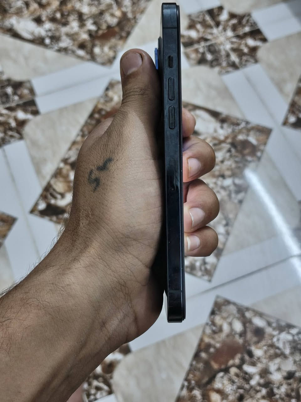12بروماكس
ذاكره 256

بطاريه 100

فيس ايدي واكف

مستبدل بطاريه وشاشه نوعيه زينه

كامرت صوت واي فاي كله فول 

السعر 310 وبي مجال 

***********واتساب و اتصال
