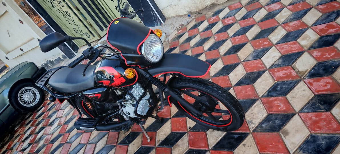 بوكسر موديل 22 اوراق بسمي كفاله محرك كير السعر 1400مكاني مجر ***********
