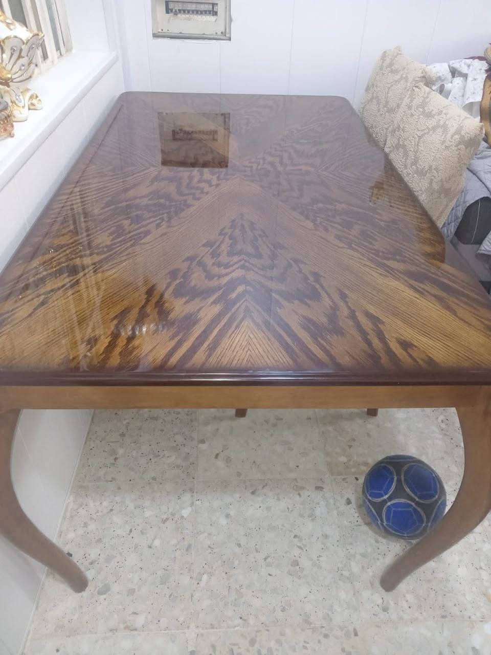 ميز طعام نظيف جدا مشتريته بمليون وربع اريده ب٦٥٠ وبي مجال مكاني الشعب


**إذا كنت صاحب هذا الإعلان وتريد حذفه لأي سبب، رجاءا أرسل رسالة إلى الدعم الفني**