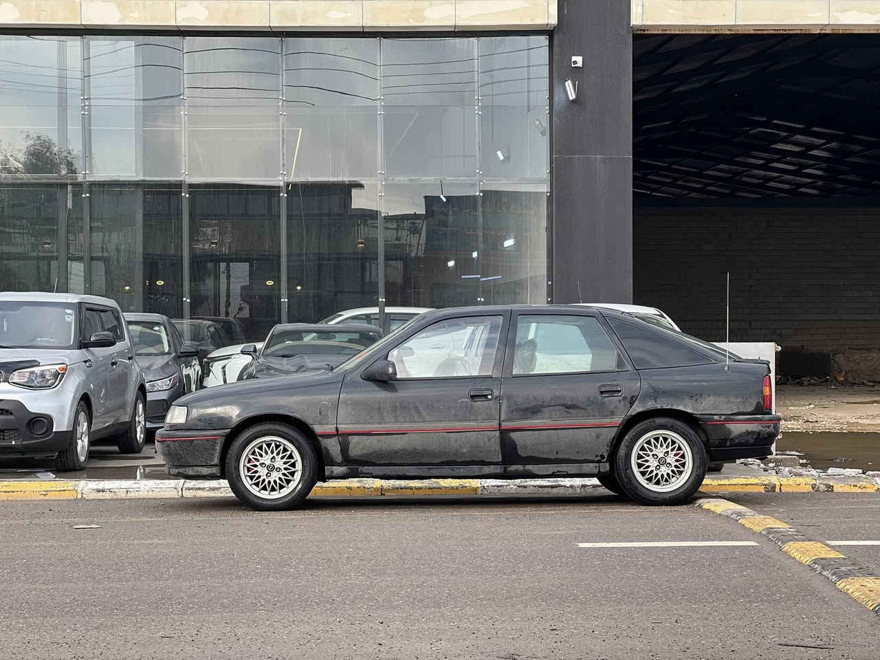 فكترا ٢٠ /١٩٩٢ مصبوغه عام جماليه تصليح دواير فقط رقم أنكليزي كاربون ماستر ينرادله تحديث فقط شرط التحويل مكينه نفخ بداية رخاوه سلايت كلشي بيها شغال ويلكب اصلي خليه السعر ٣٨ وبيها مجال بسيط ***********واتساب 
***********
