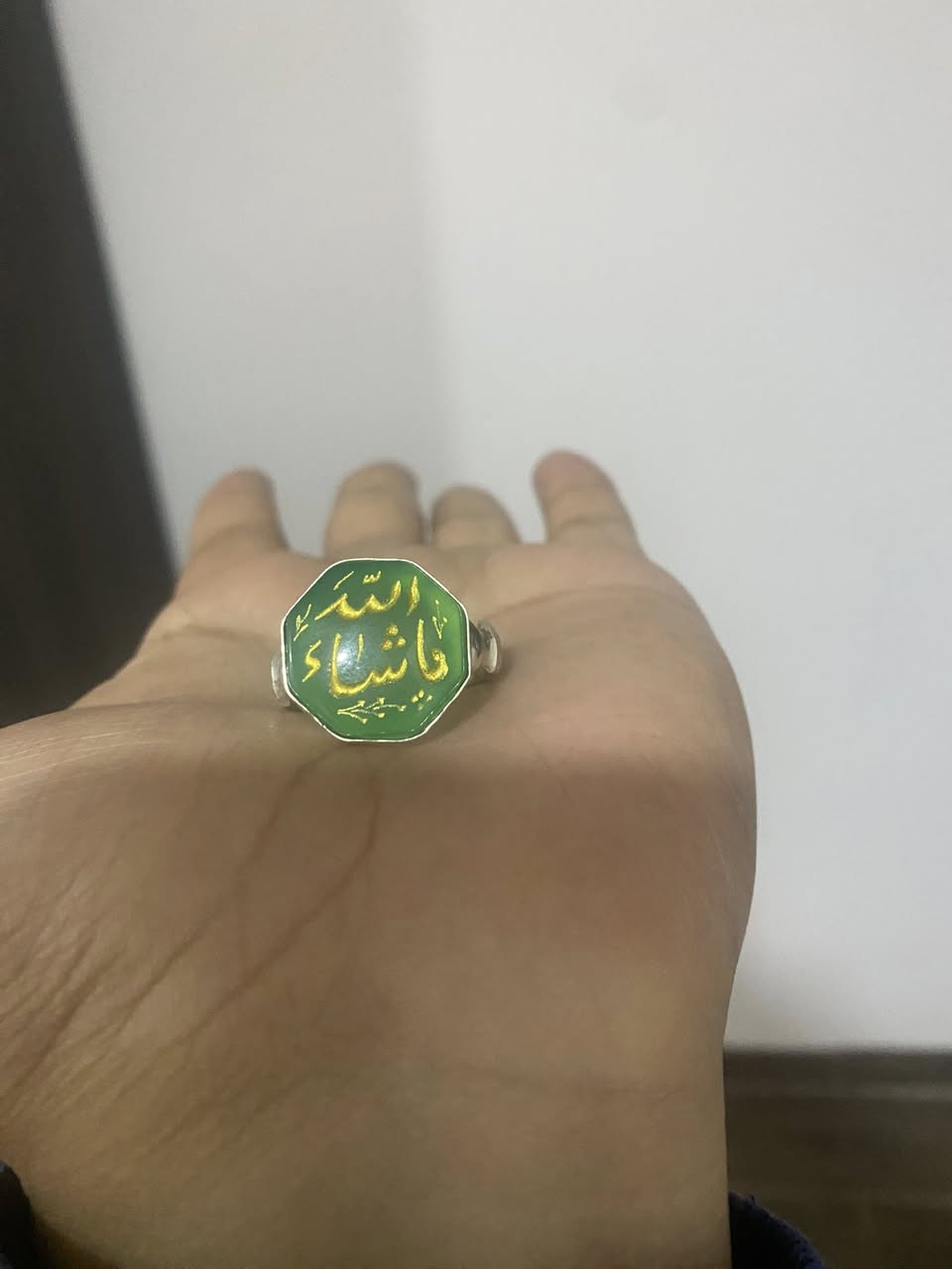 اللهم صل على محمد وال محمد قطعه من العقيق اليماني الاخضر قطعه تحفه مخطوط ما شاء الله قطعه سداسيه تحفه قياس الخاتم 24


**إذا كنت صاحب هذا الإعلان وتريد حذفه لأي سبب، رجاءا أرسل رسالة إلى الدعم الفني**