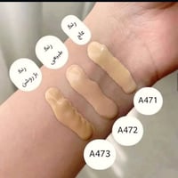 كريم أساس ليدورا • واقي شمس 25٪ • مضاد لحب الشباب