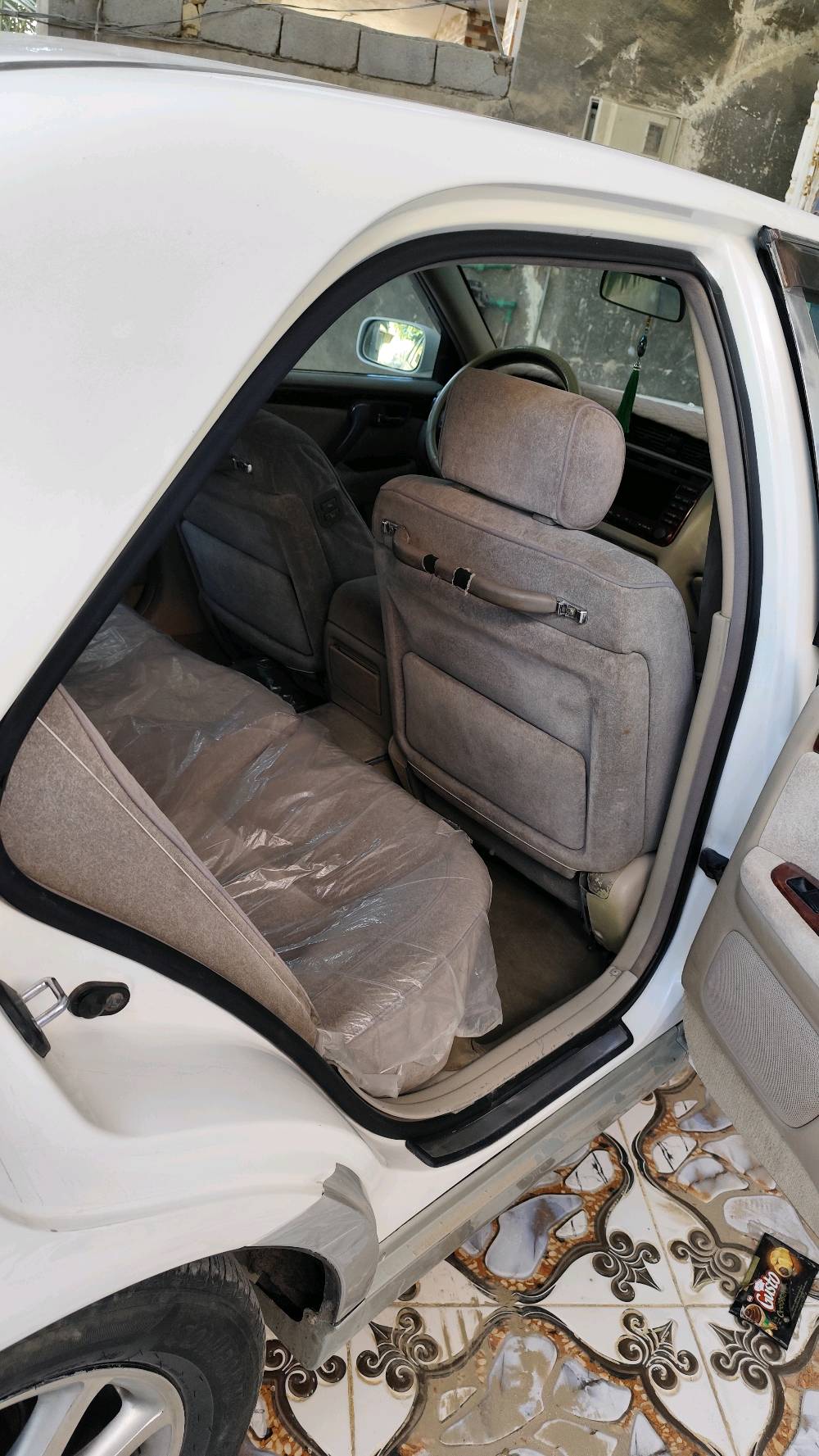 السلام عليكم 
جنون لبيع موديل ٢٠٠٠
اصولي بأسمي 
كفالة عامة 
رقم واسط 
گير ومحرك واكسن ابريك تخم تاير حدادية كلة مكفول 
السنويه تسقط ٢٠٢٧
الرقم انگليزي 
تحويرة النجف 
الشاصي ٧٥
محرك ٢٤٠٠vvt  الرياضي 
لون ابيض صدفي 
الناصرية الصخيين 