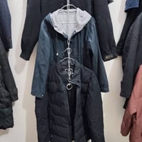 بالة ملابس • ٣٠٠قطعة • حي الشهداء جسر الزهور