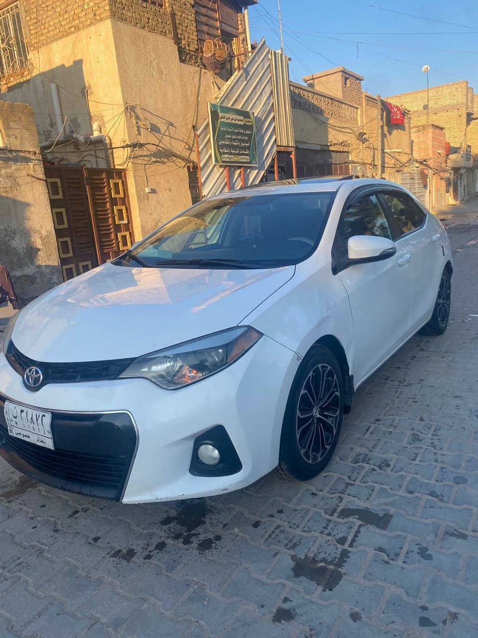 السلام عليكم كورلا وارد امريكي 2016 فئة S فول عدا بصمة حادث بل منشور  ملاحضة بيه خيط تبخير
***********
