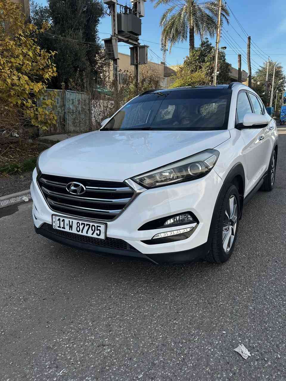 ‏سلام عليكم للبيع توسان موديل 2018 ماشية 118 السيارةمكفولة من الصبغ مكان السيارة بغداد السعر 197 الهاتف *********** ￼
