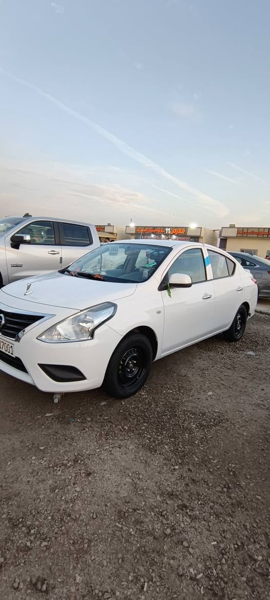 السلام عليكم نيسان صني هندي بليتة زركة2023
سيارة جديدة كلش ماشة أقل (40) كفلة عامة ما عدة قطعتين صبق مال دبي لا ضربة ولا دكت جاكوج شرط بس صبع المدكر الورة ولباب الورة سوة ثنينهن دوشمة رضية وكشنات وسفريات وصندوك مدوشم تخم تاير جديد حدادة تخبل رقم مميز سيارة جاهزة الف ما ذب عليه بياع مستعجل الله شاهد مكاني البصرة الجبيلة ***********
***********6
