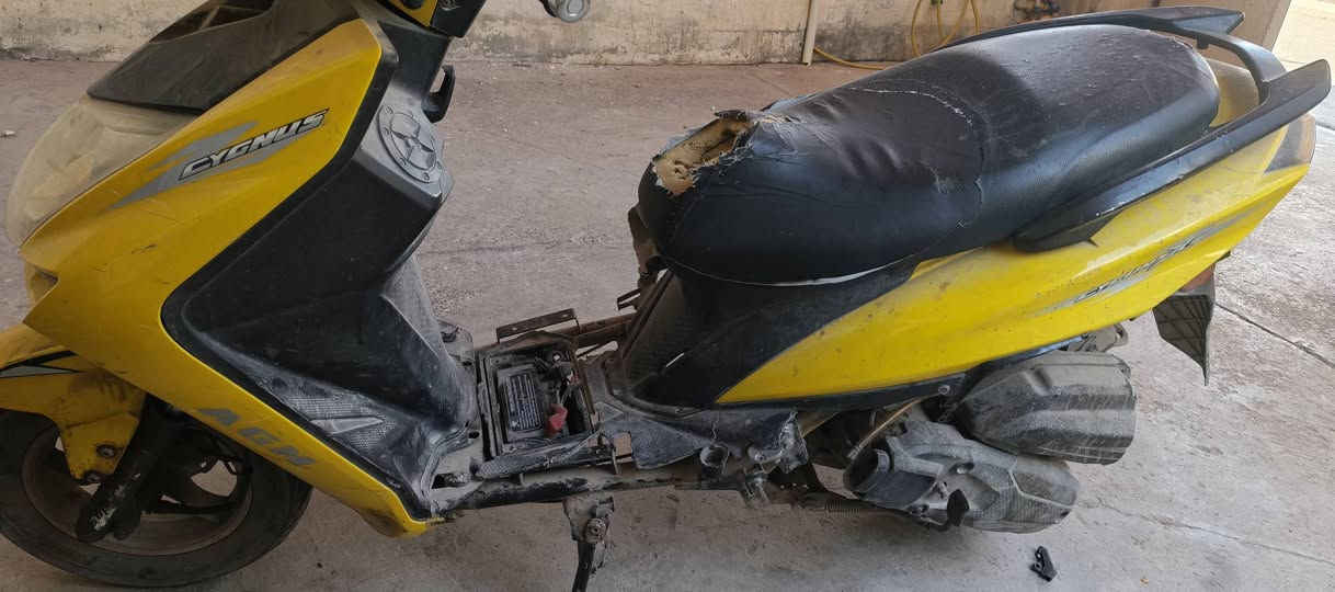 دراجة سكنس للبيع تحتاج ترتيب....*********** واتساب
