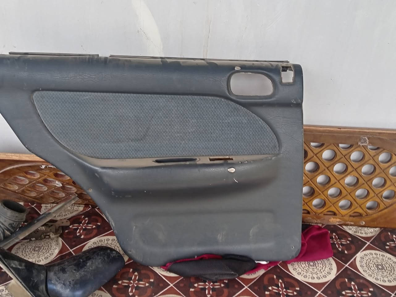 للبيع جاملغات كيا سيفا السعر.. 50
والبطانه. خلف السايق ب25.


**إذا كنت صاحب هذا الإعلان وتريد حذفه لأي سبب، رجاءا أرسل رسالة إلى الدعم الفني**