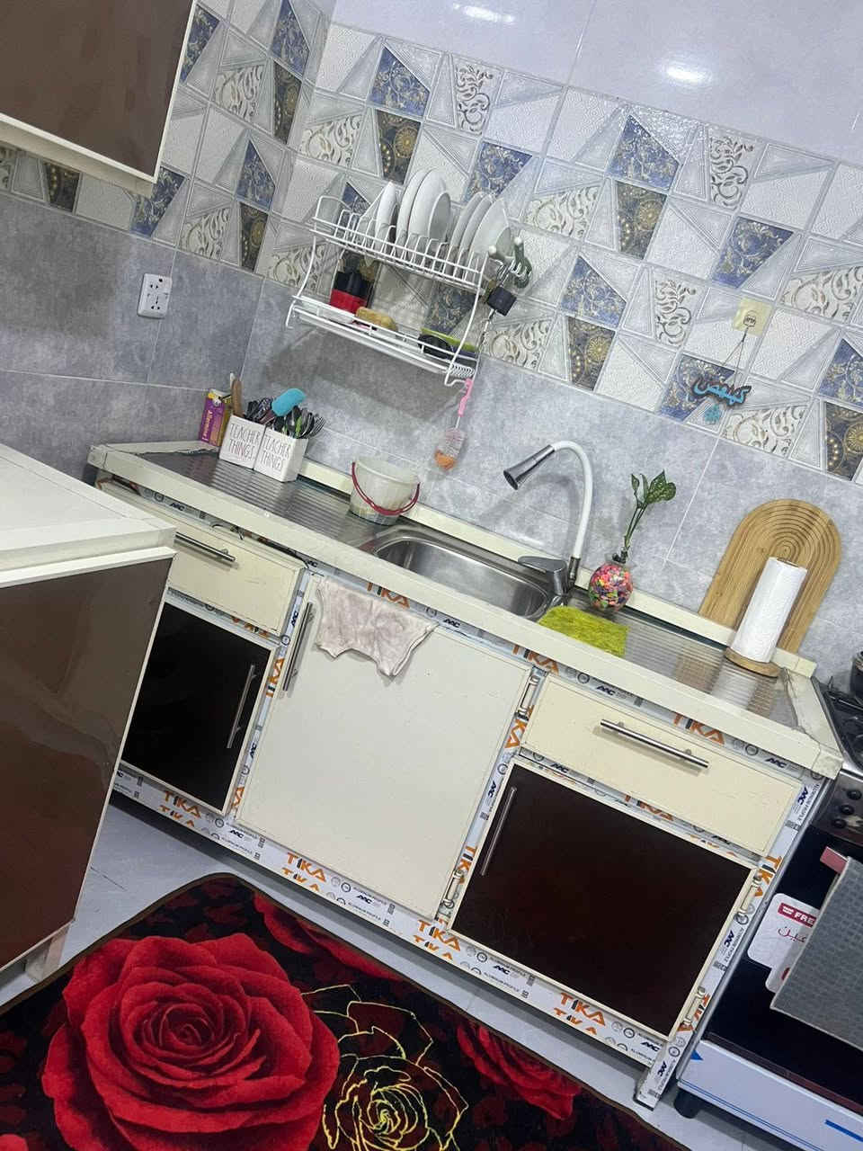 سلام عليكم ...من رخصه الادمن ..كاونتر للبيع متر ونص ..سنك متر ونص +نص متر اضافيه ..+براد ..سعر 450 وبي مجال بسيط 
مكان حي تونس احمد عائله احمد شغل تكزام مو سوكي


**إذا كنت صاحب هذا الإعلان وتريد حذفه لأي سبب، رجاءا أرسل رسالة إلى الدعم الفني**