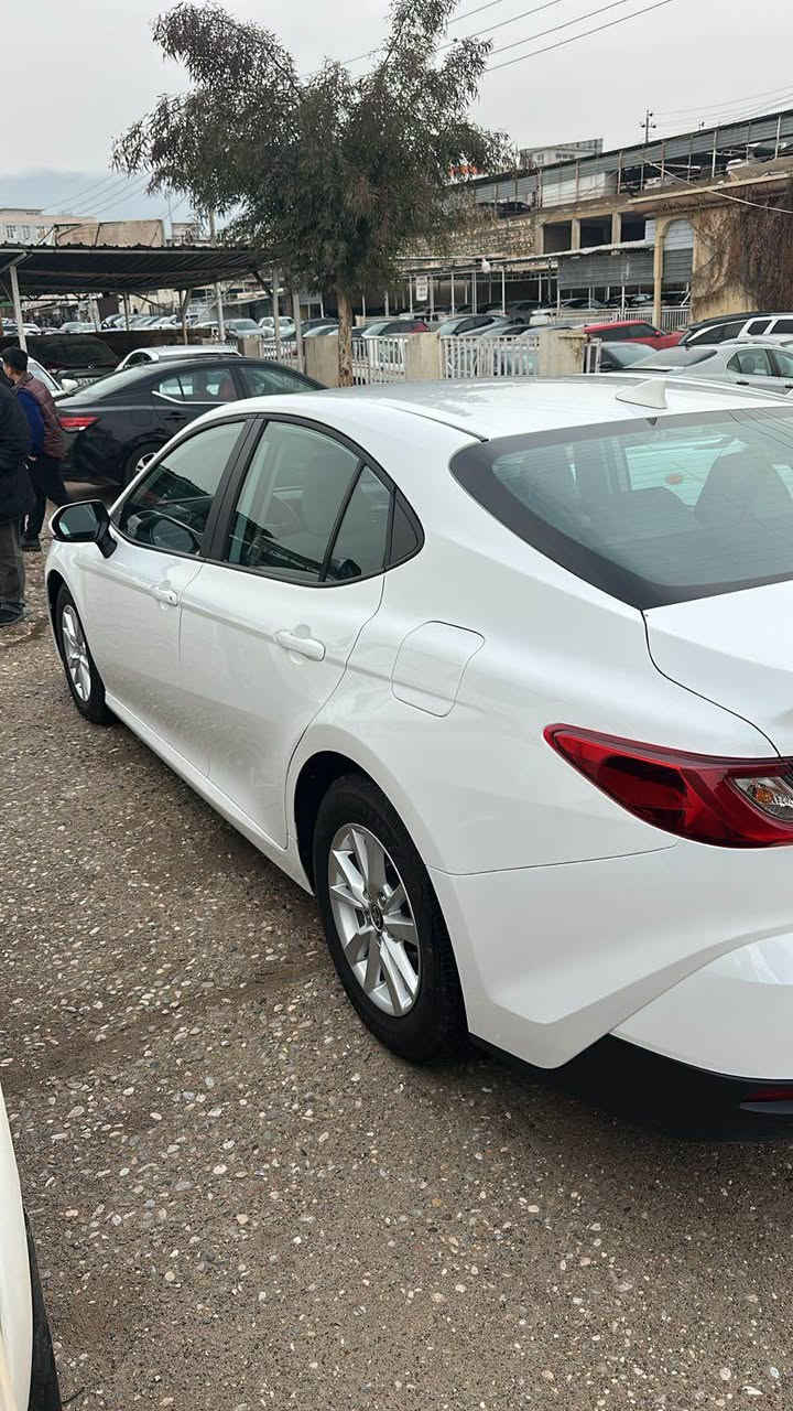 تويوتا كامري 2025 مواصفات Le وارد امريكي ماشية 4 الف ميل سيارة جاملخ امامي صبخ و حافة بوند بدون ارباك سيارة مكانها عقرة شراي يتصل هذه ارقام علي واتساب *********** اكر, نينوى
