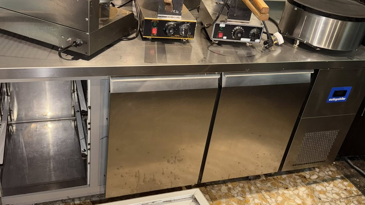 براد عجنات جديد مستخدم فترة قصيرة السعر عالخاص


**إذا كنت صاحب هذا الإعلان وتريد حذفه لأي سبب، رجاءا أرسل رسالة إلى الدعم الفني**