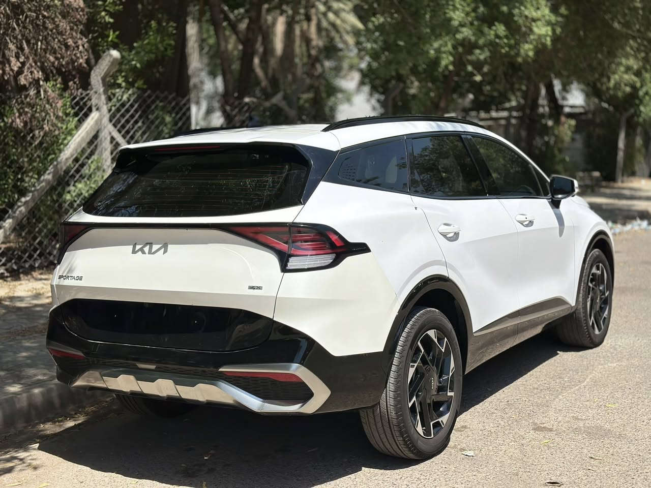 2024 KIA SPORTAGE, SX PRESTIGE
كيا سبورتج موديل 2024 فوول موصفات للبيع

كاملة و جاهزة بدون رقم 

صور الحادث مرقفة بالمنشور 

فقط تبدل قبق جنطة نفس لون بدون صبغ و 

تصليح ع كد شبر بالحوض 

السعر 220 

مكان السيارة بغداد الجديدة 

اي استفسار*********** متوفر واتساب
