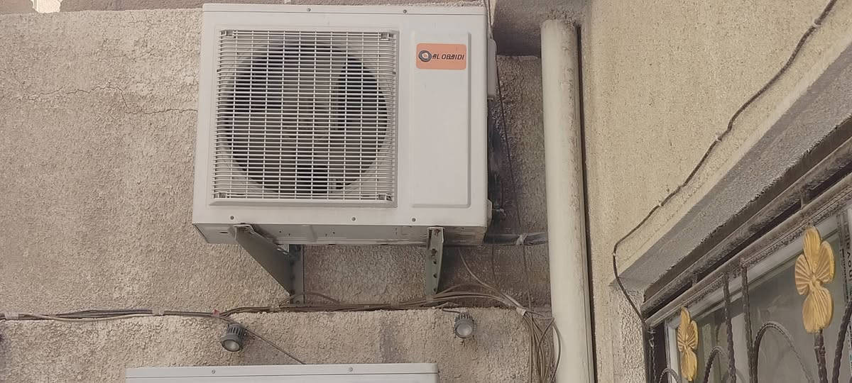 أغراض مستعمله للبيع بالتجزئة حسب الطلب الاتصال على الرقم الموجود يوجد واتساب والو العنوان كراده عرصات قريب حسينيه بهلول ***********
