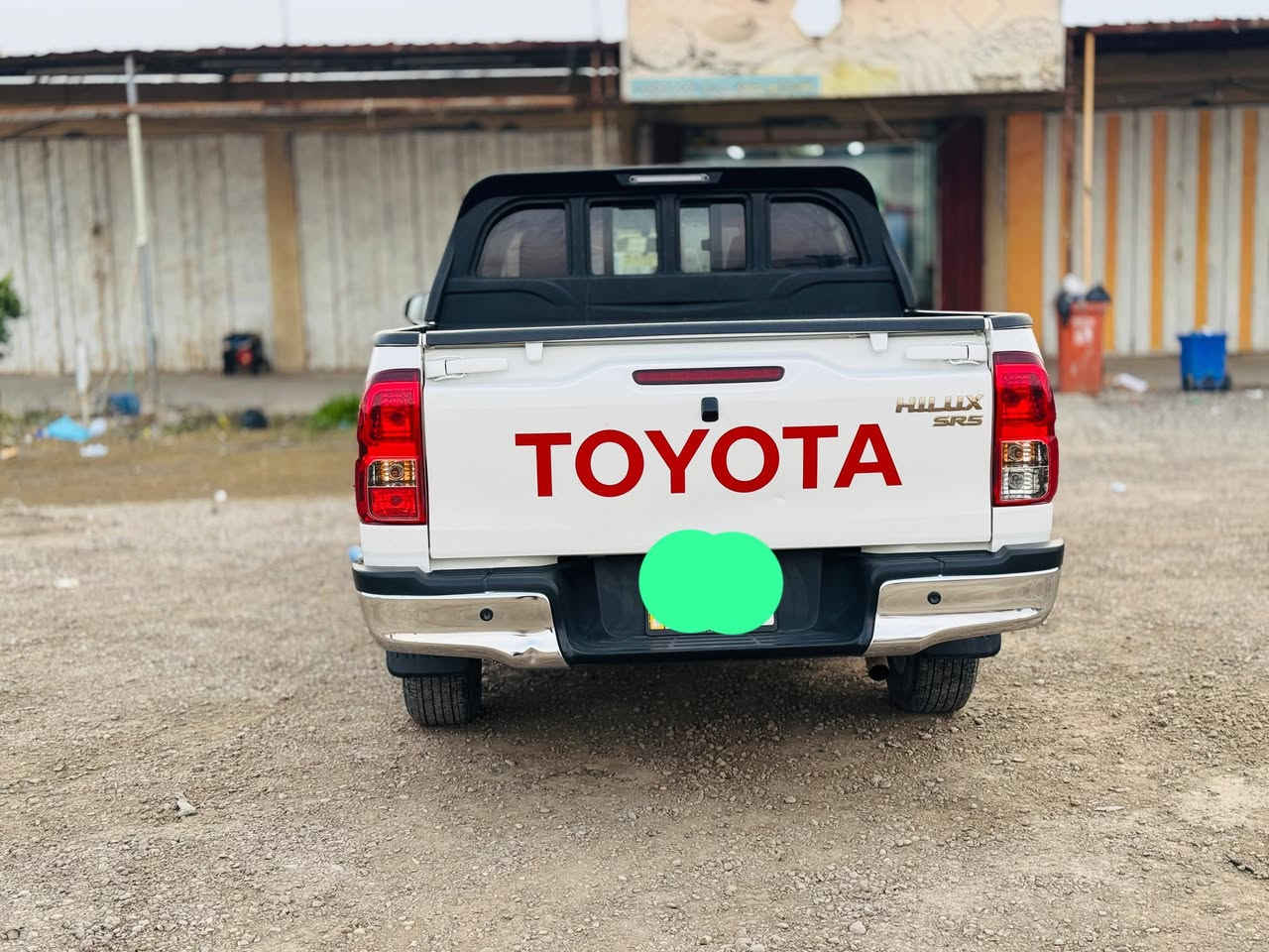 السلام عليكم تيوتا موديل 2021 ناصي كير اوتوماتيك كفاله عامه رقم صلاح الدين ماشيه 50 الف تحويل مباشر السعر 273 وبيها مجال
***********
