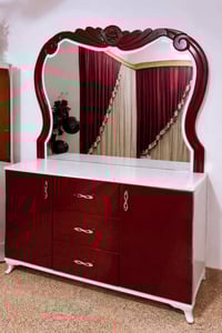 غرفة نوم • مستعملة • ٨ قطع