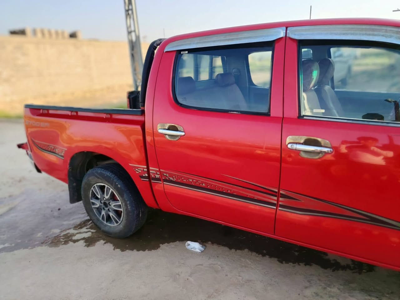 سيارة اللبيع موديل 2009رقم نينوئ دولي سيارة جاهزة فول مواصفات العنوان الموصل وبقيت التفاصيل علئ رقم ***********
