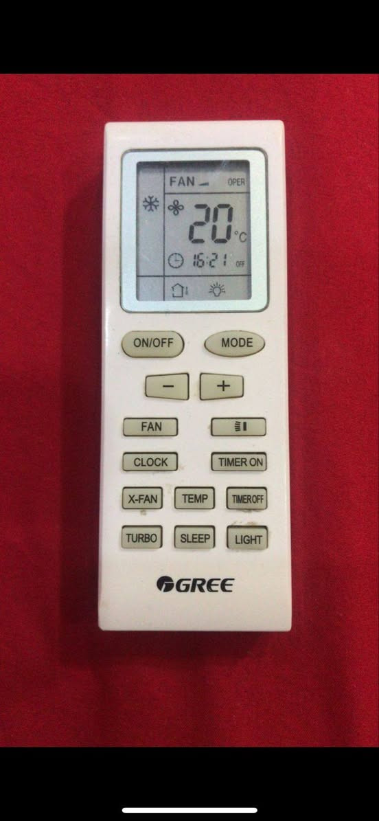 قطعة داخلية فقط GREE طنين بلادية ونظيفة كلش بسعر 175
بيهة شوي مجال عنوان بصرة الجبيلة ***********
مع بليتة وريموت وفلاتر
