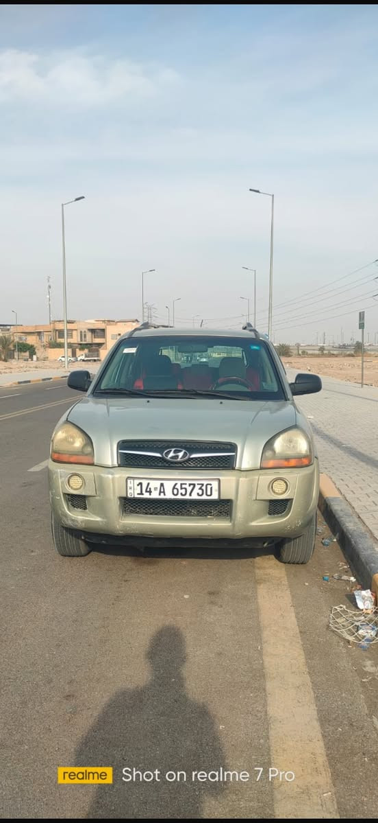 سلام عليكم توسان للبيع 2009 خليجي بسمي بصرة نكليزي تبريد تتفئه السعر 113 مكان البصرة كرمة علي ***********
