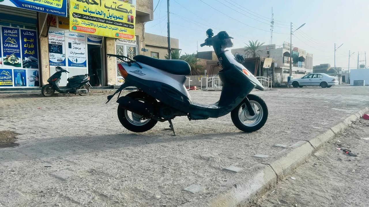 دراجة بيجي فحل
برغي مامفتوح بيهة ماعدا الشوته مبدله 

800الف وبيهة مجال 

مو شراي لاتتعبني
*********** لايوجد واتساب
