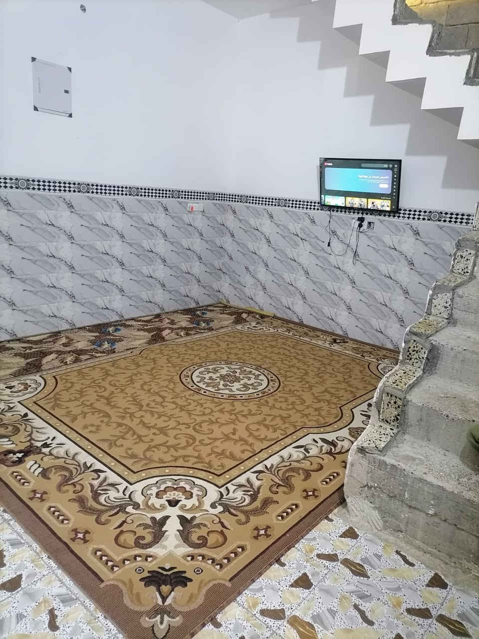 🌹🌹على بركة الله🌹🌹

⭕️تسلسل : 1090
🟢 دار للبيع في الفلوجة حي الجولان الثانية قرب اسواق البركة
📍المساحة بالسند: ١٧٠ م٢
📍 طابو زراعي 
📍الابعاد: ٨،٥❌٢٠ م
📍 شارع : ١١ م
📍بناء بلوك ٢٠٢٤

🟢مشيدات الدار للطابق الاول
غرفتين  نوم. صاله ..مطبخ ..استقبال صحيات داخلية وخارجيه حمام ..مناور
🟢مشيدات الطابق الثاني
ثلاثة غرف نوم وصالة وصحيات

🟢سعر البيع للعقار: ٧٥ مليون دينار

‏‎⚠️ مكتب دجلة الهندسي للعقار حي الجولان قرب صناعة الجولان للسيارات مجاور سوبر ماركت الهلال
للاستفسار الاتصال
‏‭ *********** 
***********
