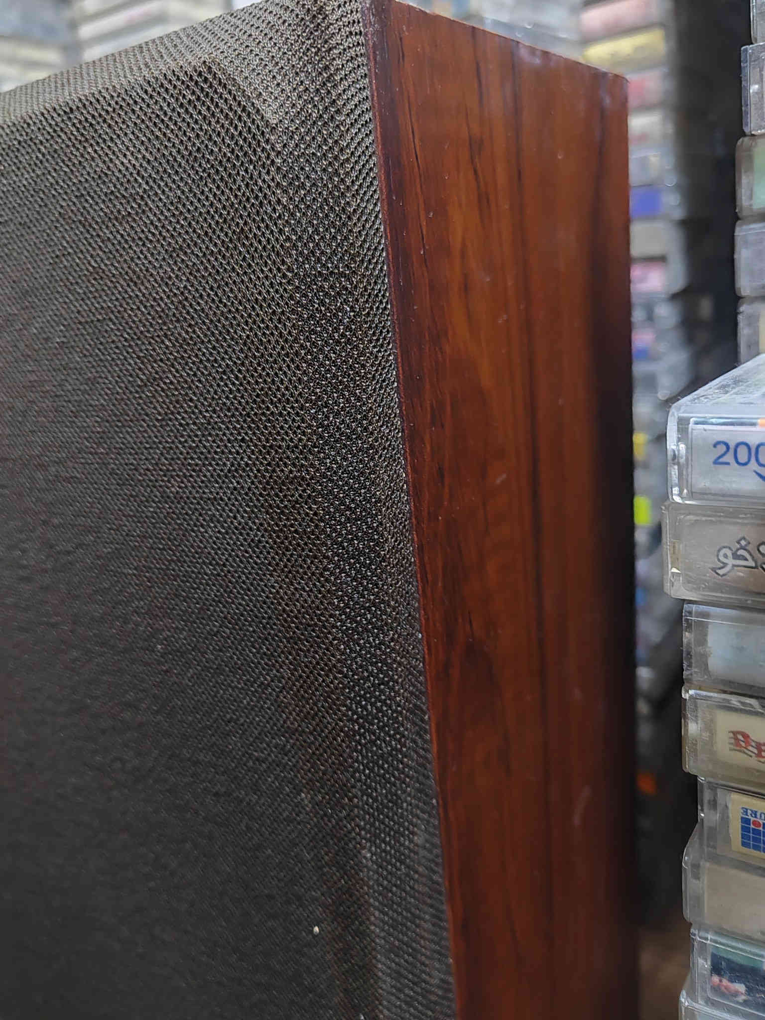 سماعتين  جنيرال  صناعة ياباني  شغالات
15W ... جداً نظيفات   كما موضح بالصور
للاستفسار والتواصل ***********
