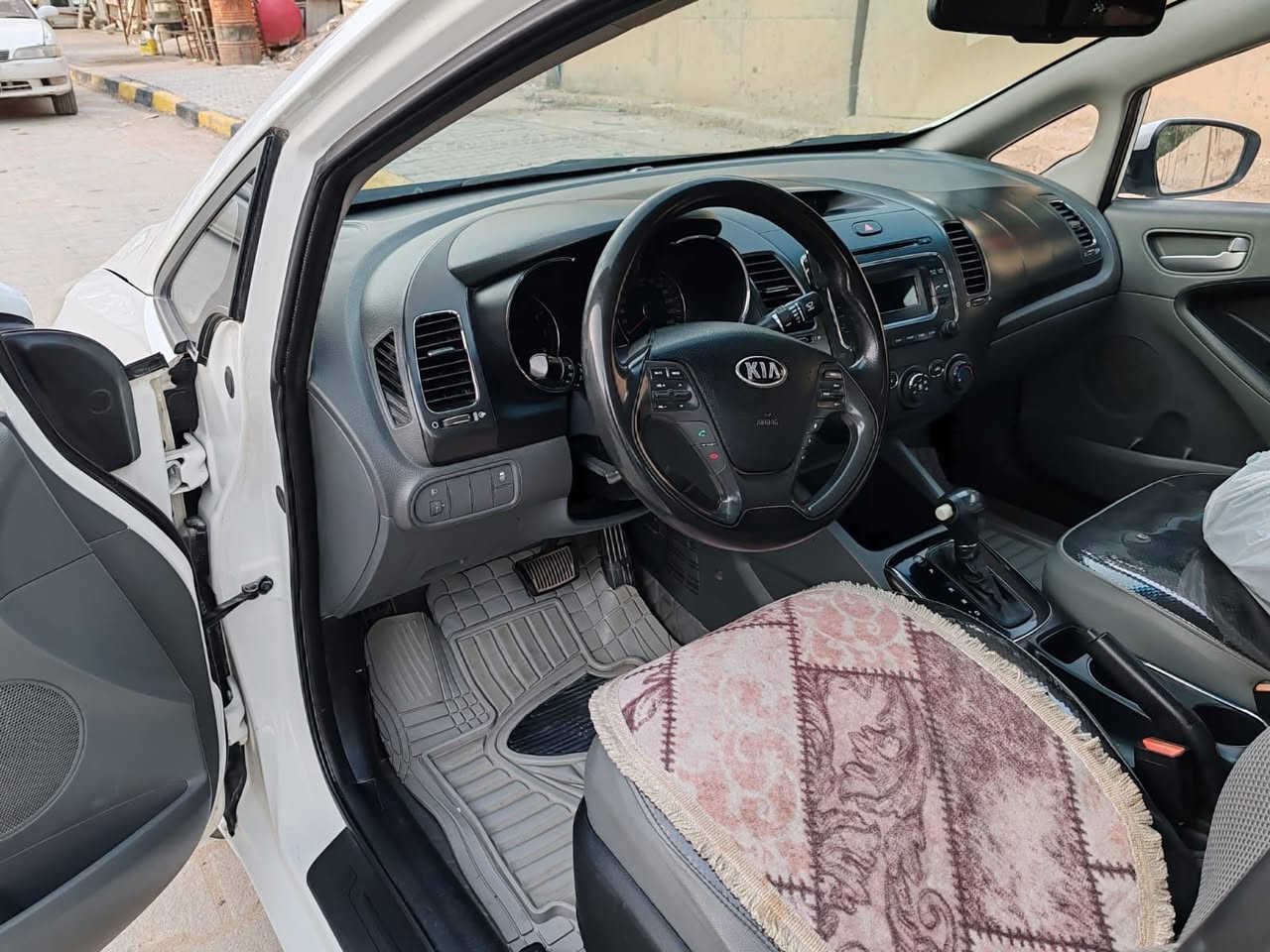 سيراتو 2017 مبدل جاملغ
السعر 127 للاتصال ***********
