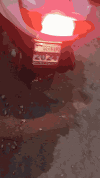 السلام عليكم دراجه فراشه للبيع فحل دسك مكينه نعومه فول شلعه ومعدل تخبل كهربائيات كله شغاله اشاير لايت هورن نكره سلف سعر 425 وبيه مجال بسيط عنوان دوانيه قضاء السدير ***********
