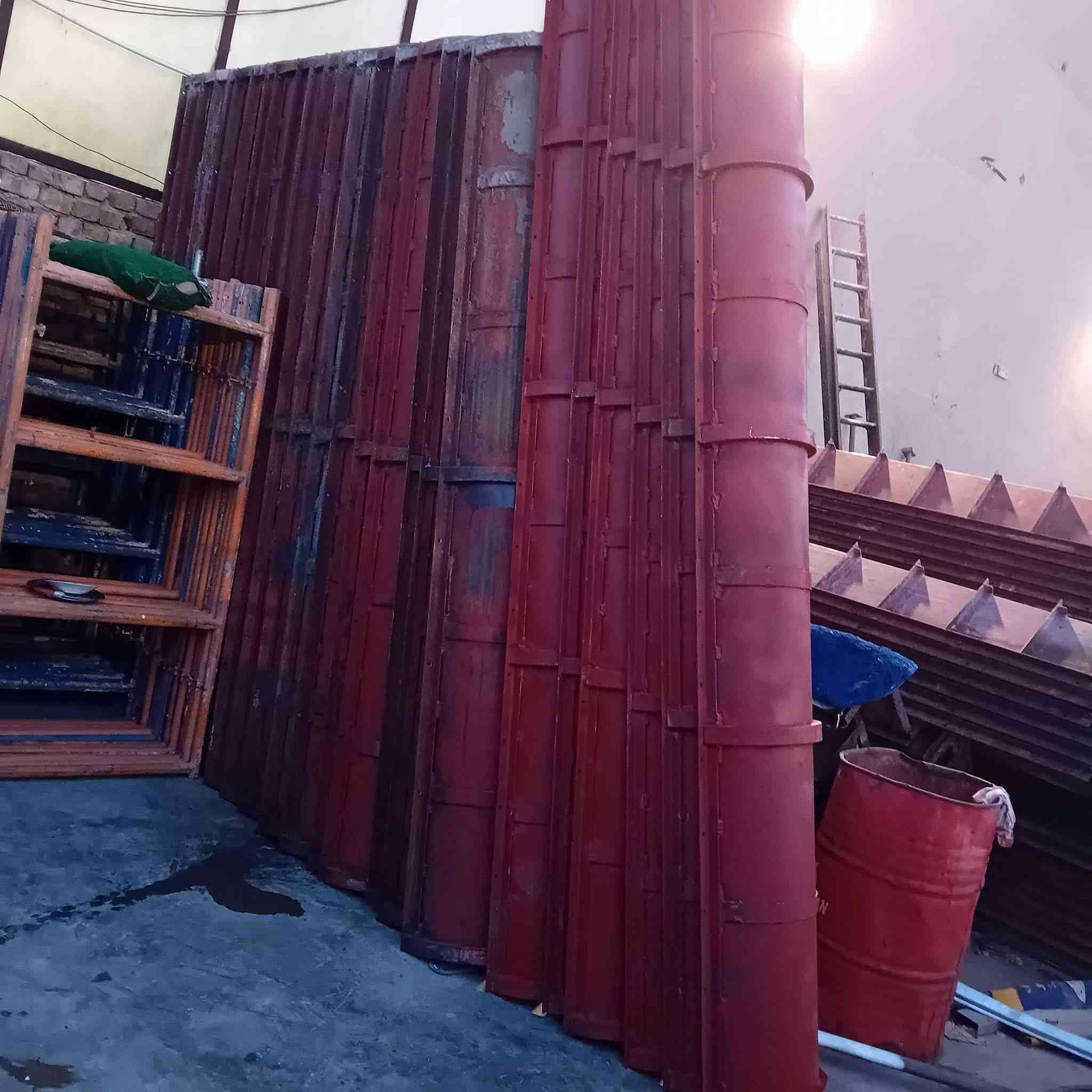 مكتب نجم عبد شطب لتأجير كافه معدات بناء جكات وسكلات كافه مقاولات العامه وفخات دنك مدور والمربع كافه قياسات والاحجام ***********
