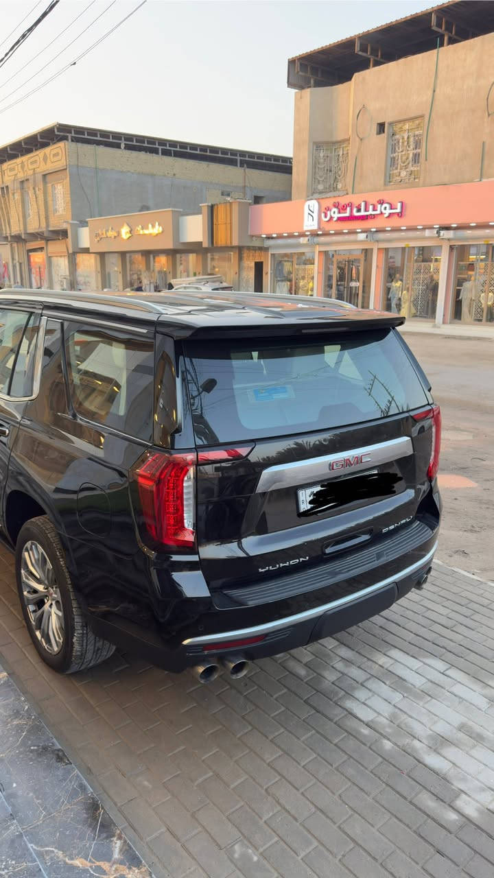 السلام عليكم

يوكن دينالي  2023  رقم بصره جديد 

  ماشيه 75 الف 

فول لفول مواصفات 1/ 1 ( خـليـجـي ) 

 كفالة عامة 

مغلف كامل  لمدة 10 سنوات ب3000$

المواصفات

محرك 6.2 V

مقاعد جلد vib اوف وايت 

دخول ذكي بدون مفتاخ 

جكات كهرباء 

حساسات امامي خلفي 

رادارات امامي وخليفي مع نظام مانع التصادم التلقائي 

كامره 360 

دبل اكسل 

حساسات امامي خلفي 

مقاعد كهرباء امامية وخلفية      

بالأضافة الى التدفئة والتبريد 

Vip كشن منفصل

داته شو 

بانوراما 

صندوق كهرباء 

دوسات كهرباء 

ثلاجة لغاية درجة - 5

لايتات زنون LED 

انظمة قيادة متعدده

كير محرك كفالة

مواصفات دينالي معروفة متخلص

السعر 55،500$ 
يعني 5 شدات و55 ورقة 
العنوان : البصرة - قضاء المدينة 
الرقم ‭***********
